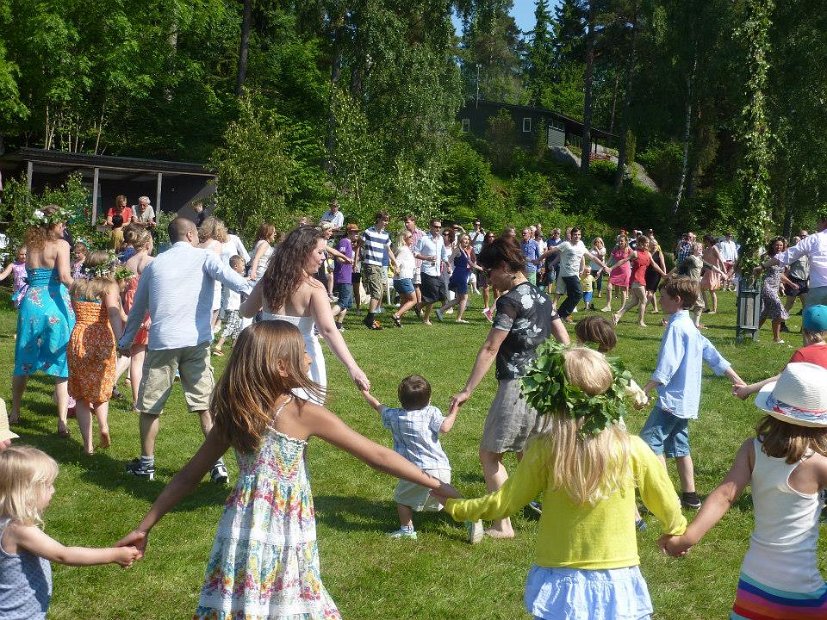 1003434_10152017349373662_1451097429_n[1]